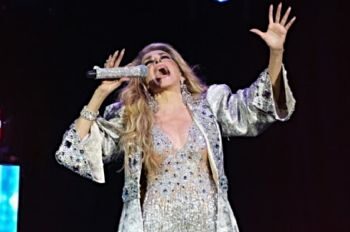 Muere cantante Dulce a los 69 años