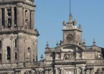 Iglesia llama a criminales, políticos y sociedad a dejar las armas