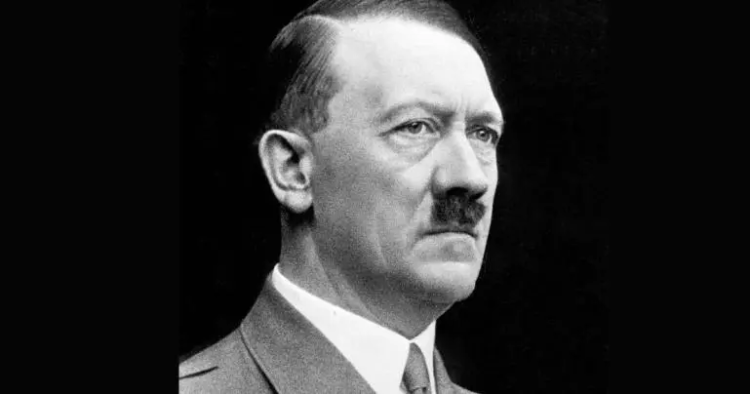 Museo polaco descubre un estandarte personal de Hitler único en el mundo