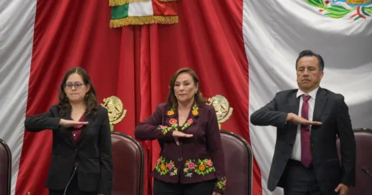 Rocío Nahle García toma protesta como gobernadora de Veracruz