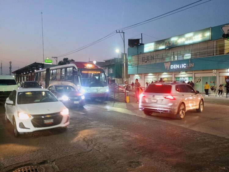Ecatepec busca evitar la invasión a carriles confinados del Mexibús