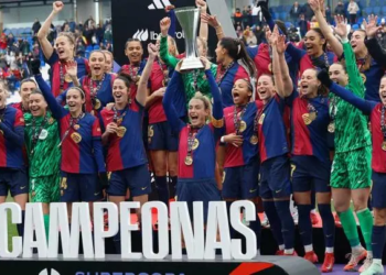 Barcelona femenil golea al Real Madrid y se corona en la Supercopa