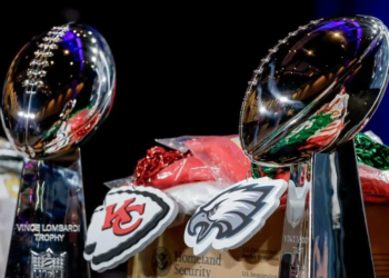 Crece la presencia latina en el Super Bowl de EU