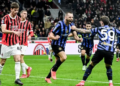 El Inter derrumba el muro del Milan con un empate