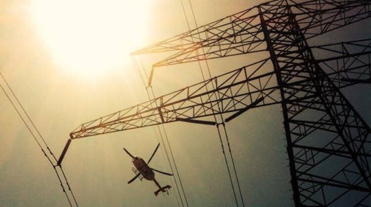 La CFE programa inversiones por 2,286 millones de dólares para modernizar la red de transmisiones