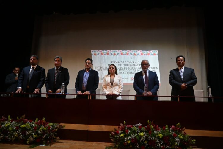 FIRMA YOSELIN MENDOZA CONVENIO DE SERVICIOS JURÍDICOS SIN COSTO PARA CIUDADANOS