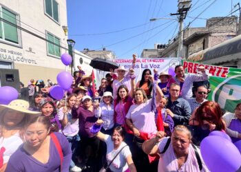 TOMAN MUJERES PRIISTAS LAS CALLES DE NEZAHUALCÓYOTL PARA EXIGIR EQUIDAD Y JUSTICIA EN EL MARCO DEL 8M