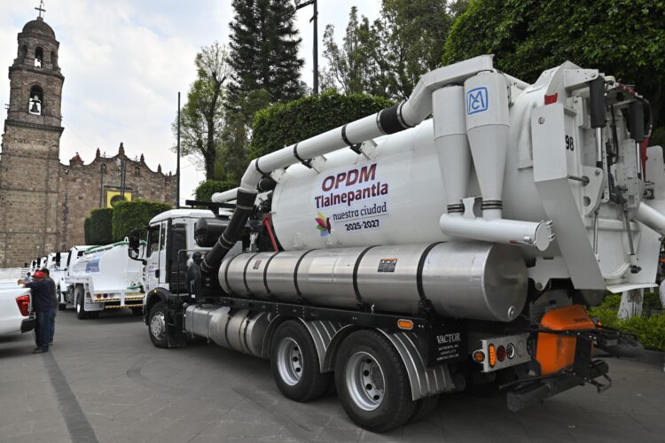 ARRANCA PROGRAMA INTEGRAL DE ATENCIÓN A FUGAS Y BACHEO TLALNEPANTLA 2025