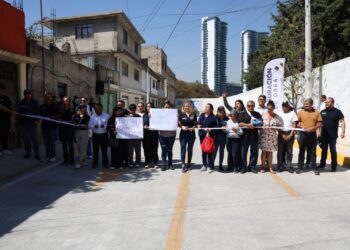 CONTINÚA HUIXQUILUCAN MEJORANDO LAS CALLES CON TRABAJOS DE REPAVIMENTACIÓN