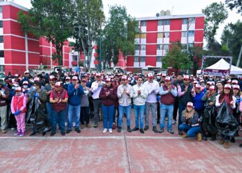 CONMEMORA TLALNEPANTLA “DÍA MUNDIAL DEL AGUA” CON LA LIMPIEZA DEL RÍO SAN JAVIER