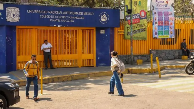 CCH Naucalpan reanudará clases presenciales el 21 de abril tras ataque a profesor
