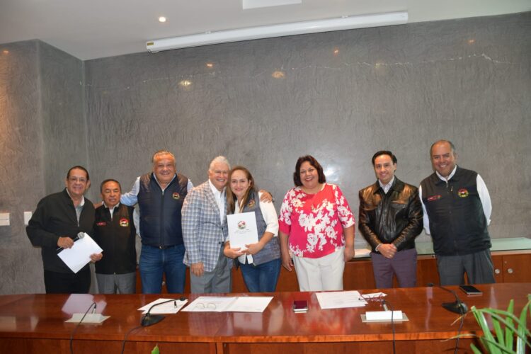 Suteym sigue entregando créditos de vivienda