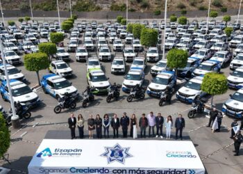 La seguridad avanza en Atizapán de Zaragoza, Pedro Rodríguez entrega 224 patrullas