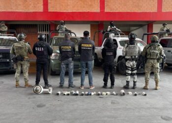Policía de Ecatepec y Marina retiran cámaras irregulares en tres colonias