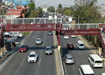 “Vamos a rescatar todos los puentes peatonales de Naucalpan”: Isaac Montoya