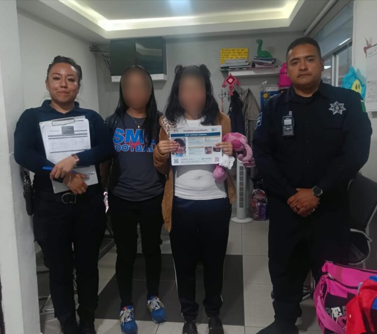 Resguarda policía de Ecatepec a joven con autismo extraviada