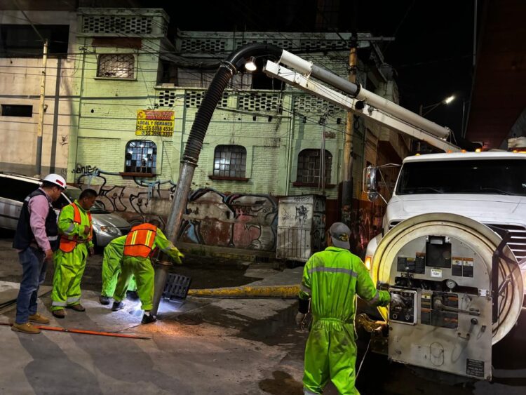 Concluye el desazolve efectuado en Periférico