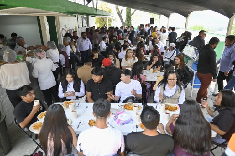 Entrega Raciel Pérez Cruz la cuarta Cocina del Bienestar en el Tecnológico de Tlalnepantla
