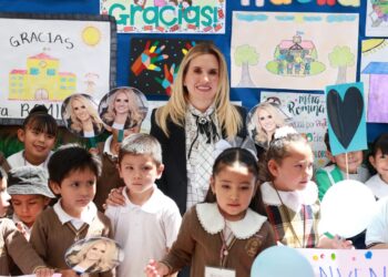 Entrega Romina Contreras mejores instalaciones para el aprendizaje