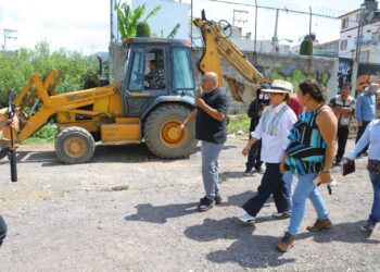 Atiende Gobierno de Ecatepec socavón en la colonia El Progreso de Guadalupe Victoria