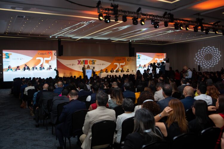 La compañía británica Provident cumple 20 años como Empresa Socialmente Responsable