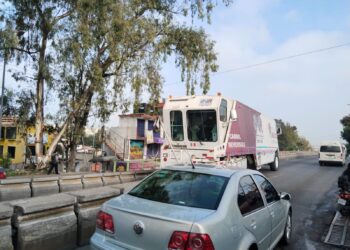 Entra Road Zipper de N. R. en mantenimiento