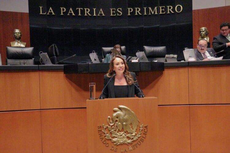 PREVALECE LA CRISIS EN EL SECTOR SALUD POR FALTA DE MEDICINAS