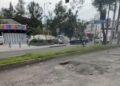 Colonos de Tecamachalco piden atención urgente a crisis de baches y socavón en Naucalpan