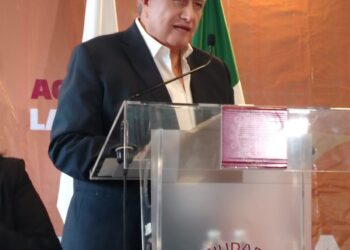 Rompe récord gobierno de Isaac Montoya en entrega de licencias para nuevos negocios