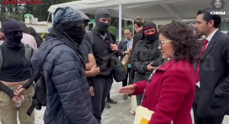 Calma rectora de la UAEMéx ímpetus de alumnos paristas