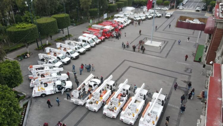 REFUERZAN PARQUE VEHICULAR DE TLALNEPANTLA CON NUEVAS UNIDADES