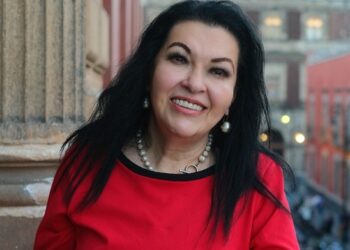 ABANICO/ Jefes proscritos