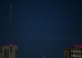 Rusia dispara más de 500 drones y misiles contra Ucrania