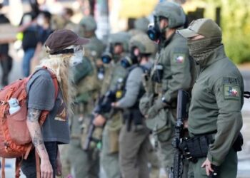 Trump autoriza el envío de tropas y el uso de la «fuerza total» en Portland