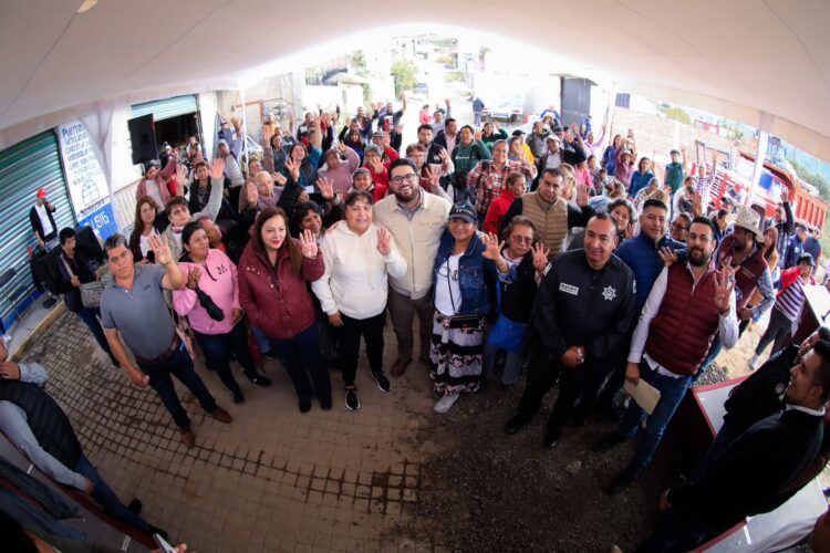 AVANZAMOS EN RECONSTRUIR CALLES Y RECUPERAR ESPACIOS PÚBLICOS EN NAUCALPAN: ALCALDE ISAAC MONTOYA