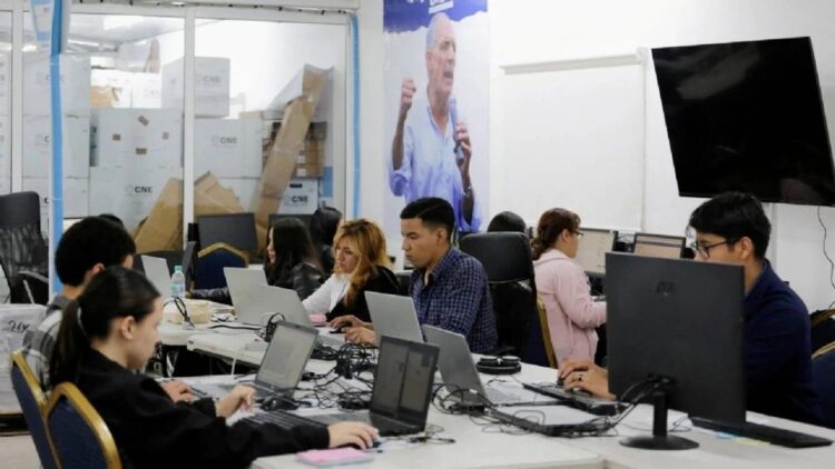 Elecciones en Honduras: conteo especial se paraliza tras nuevos incidentes
