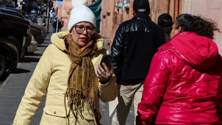 Se estima amanecer helado y lluvias por la tarde en CDMX