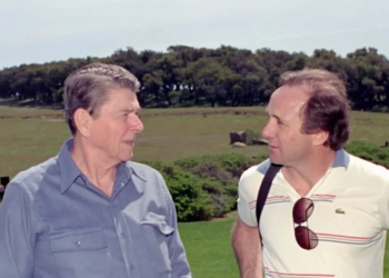 Muere a los 80 años Michael Reagan, hijo del expresidente estadounidense Ronald Reagan