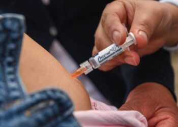 Ante brote de sarampión, Ssa adelanta «dosis cero»; 4 estados, con mayor número de casos