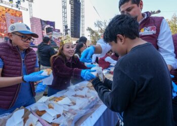 CELEBRA NICOLÁS ROMERO DÍA DE REYES CON UN FESTIVAL INFANTIL Y REGALOS