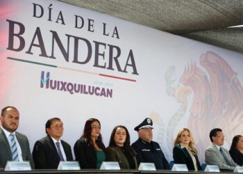PEDRO RODRÍGUEZ CONMEMORA EL DÍA DE LA BANDERA