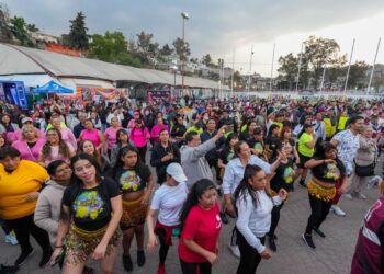 GOBIERNO MUNICIPAL FORTALECE EL DEPORTE CON LA REHABILITACIÓN DEL DEPORTIVO LA COLMENA