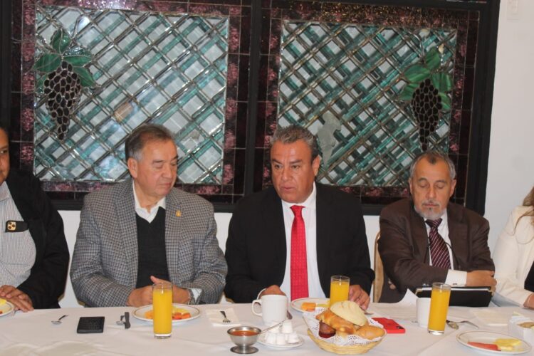 No permitirán priístas acuerdos cupulares