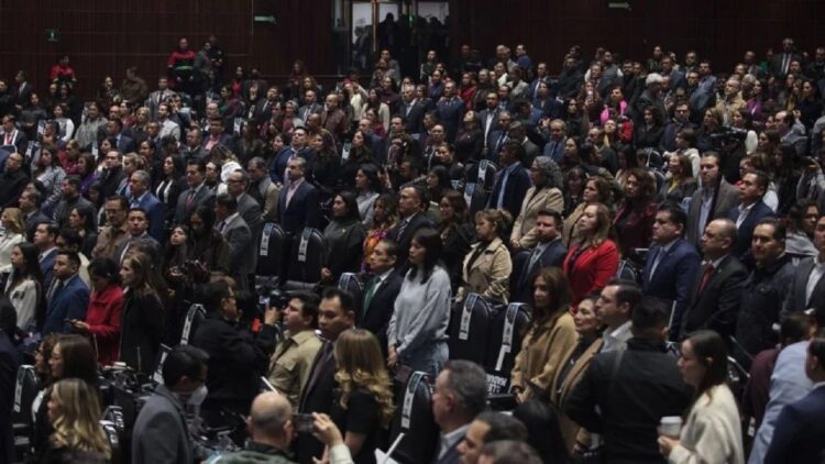 Diputados se dan magapuente tras dos días de trabajo; sesionan hoy y regresan el próximo martes