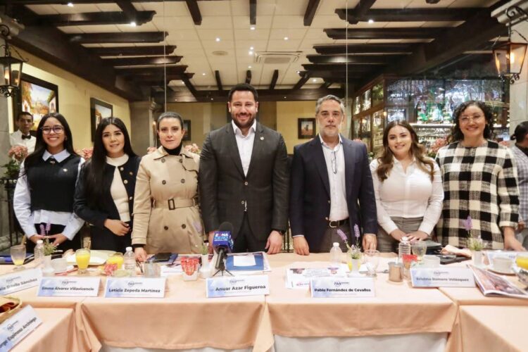 Oficialismo apuesta por la confrontación: PAN