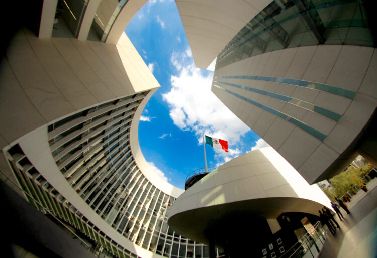 Bancada de Morena da a conocer al Pleno del Senado que Ignacio Mier Velazco es su nuevo coordinador