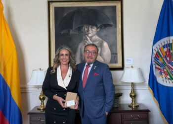 En el marco de Parlamericas: Sostiene la Vicepresidenta de la Cámara de Diputados Paulina Rubio reunión protocolaria con el Presidente del Consejo Permanente de la Organización de Estados Americanos