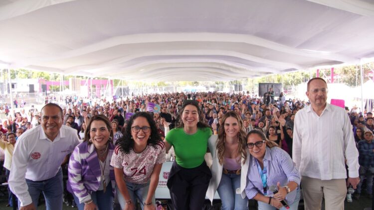 Con más de 4 mil asistentes en su megaclase con Canva, SEDECO acerca la tecnología a las mujeres emprendedoras