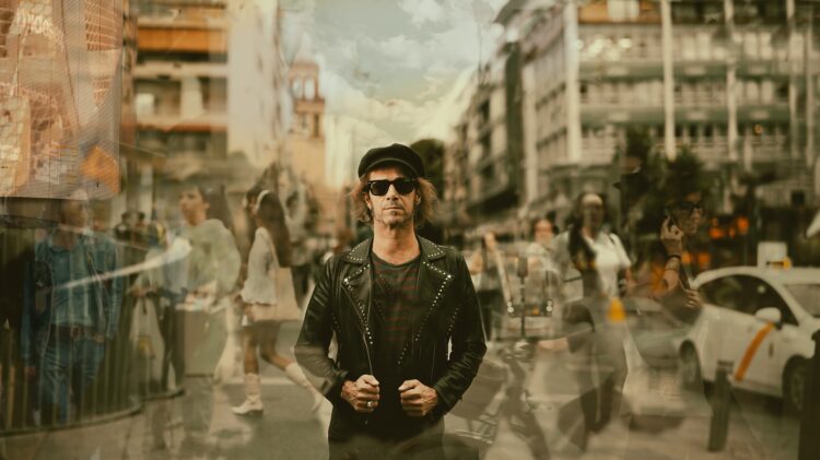 Álvaro Suite llega a México con “Acidmath”: una gira íntima que muestra su faceta más directa y eléctrica