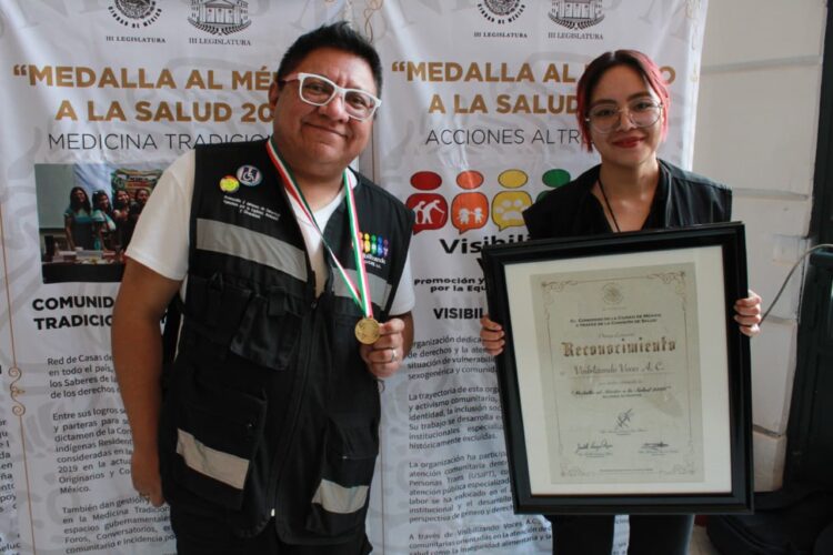 Distingue Congreso con Medalla al Mérito a profesionales en materia de salud: Dip. Valeria Cruz